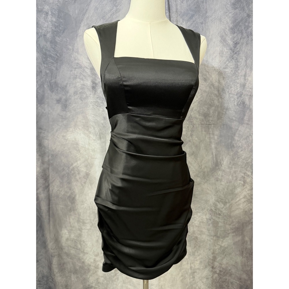 Hailey Adrianna Papell Black Satin Ruched Bodycon Little Black Dress Size 5/6